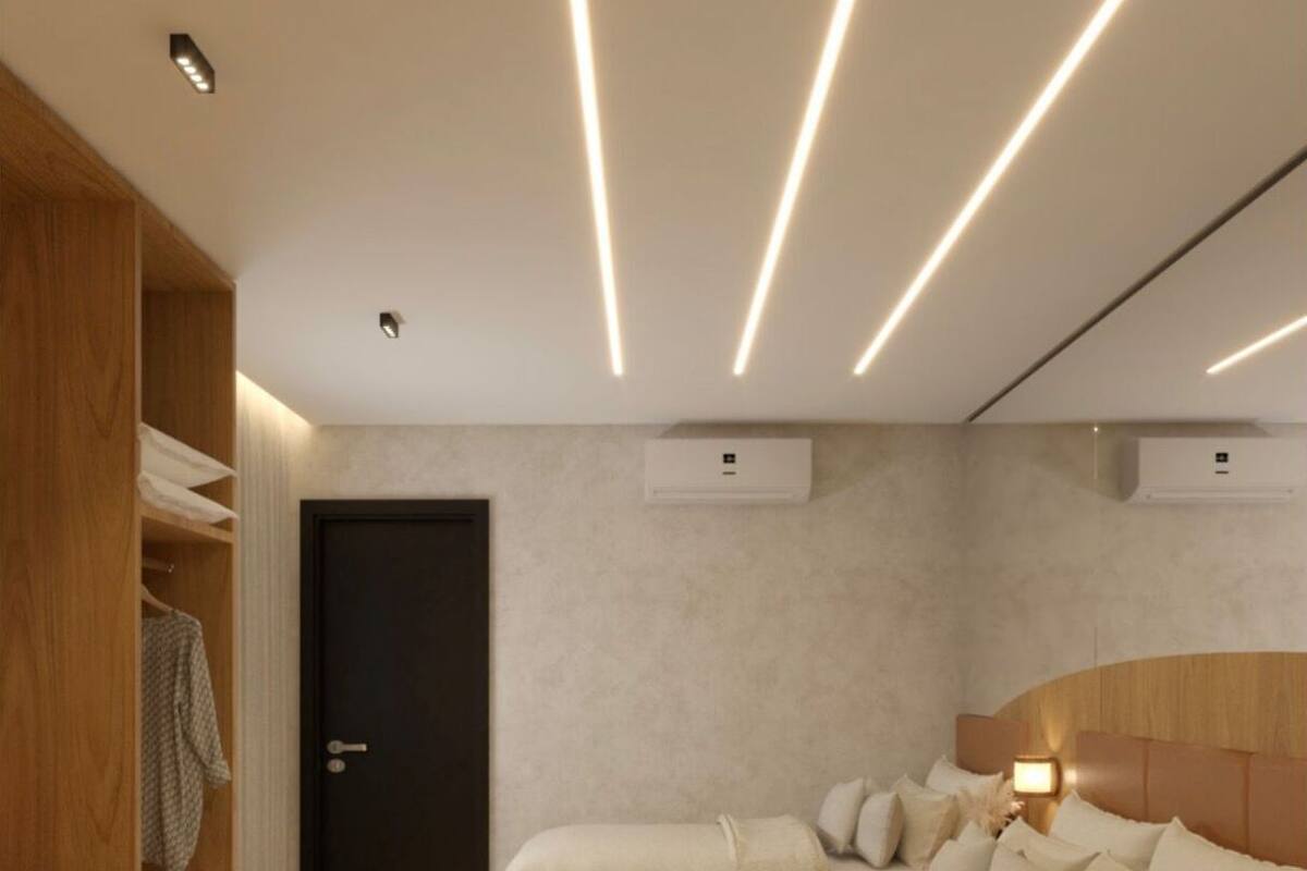 Exclusive Room | Premium bedding, memory foam beds, minibar, blackout drapes