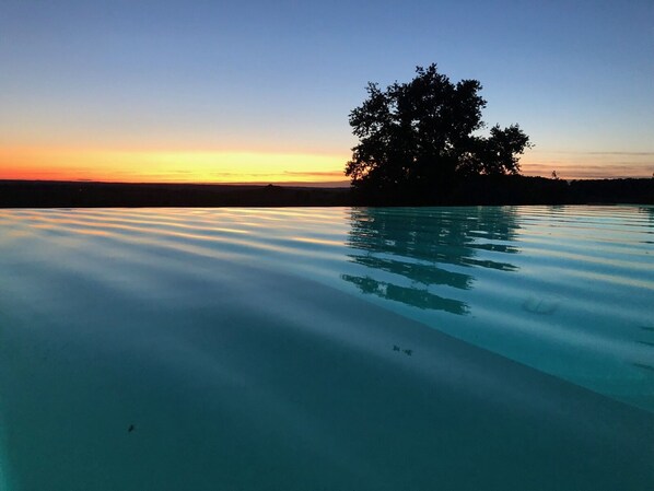Outdoor pool - Villa du vieux moulin (Saint-Jean-de-Duras)