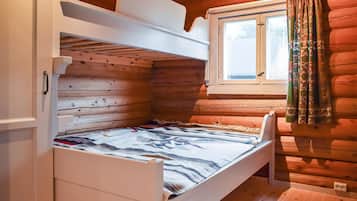 2 bedrooms, free WiFi