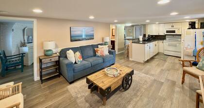 Private Ground-Floor Beach Condo • One Block to Beach • Screened Porch