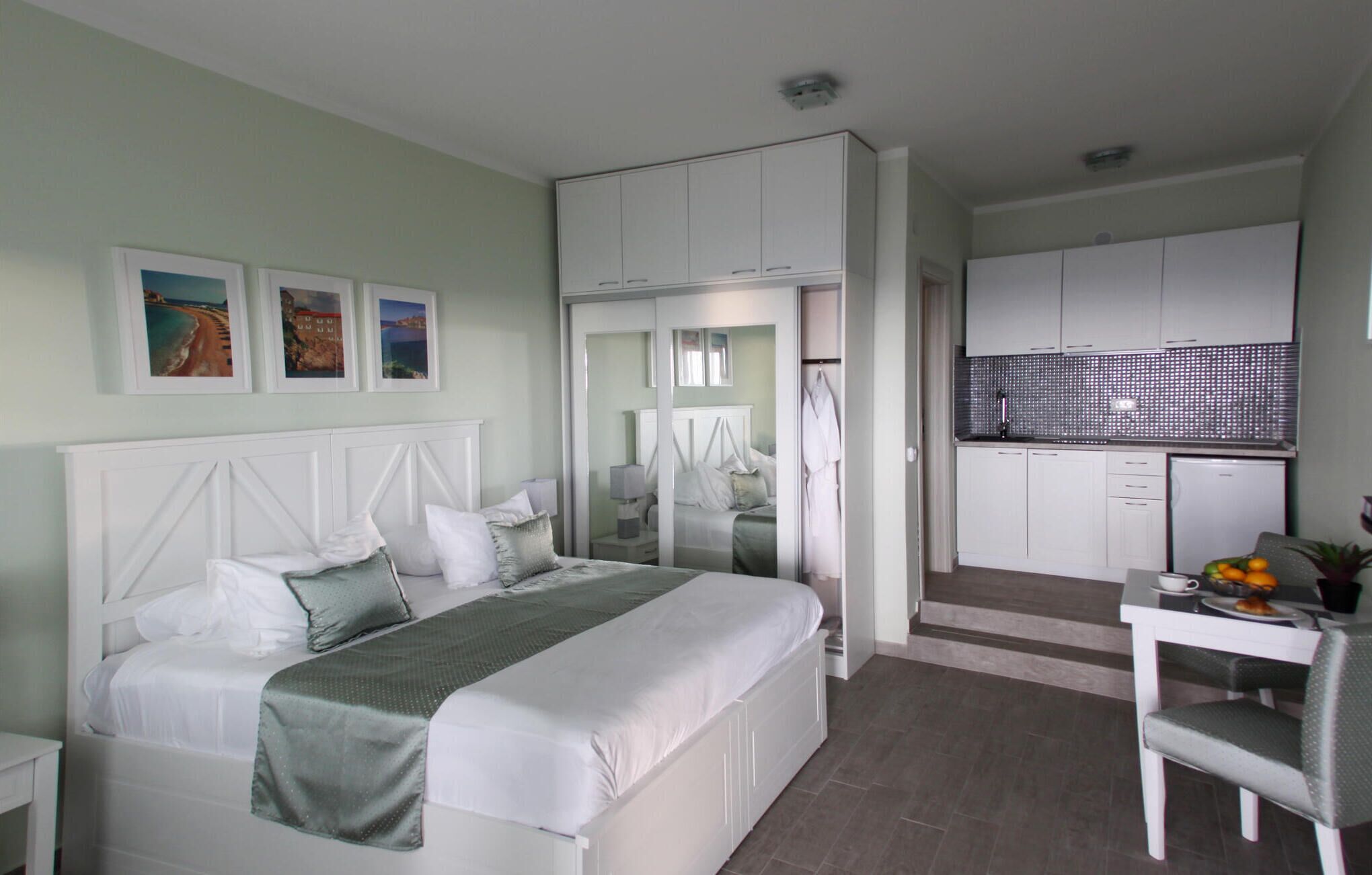 7 soverom, reiseseng for barn, wi-fi (inkludert) og sengetøy