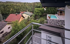 Property grounds - Cozy home in Donji Zvecaj with sauna (Donji Zvecaj)