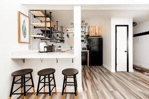 Private kitchen - Modern Copper Condo - Ski-in (Copper Mountain)