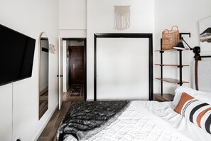 1 bedroom, internet, bed sheets - Modern Copper Condo - Ski-in (Copper Mountain)