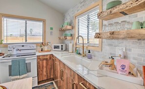 Fridge, microwave, stovetop, toaster