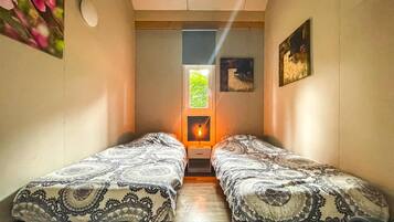 3 sovrum, resesäng, gratis wi-fi och sängkläder