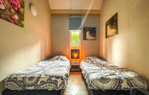 3 chambres, lit de bébé portatif, accès au Wi-Fi (inclus)