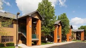 Exterior - THE FALLS VILLAGE (Branson)
