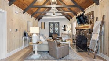 Smart TV, fireplace, video games