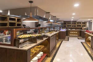 吃到飽自助式早餐