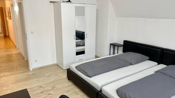 1 sovrum, strykjärn/strykbräda, gratis wi-fi och sängkläder