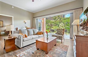 Televisión, reproductor de DVD y estéreo