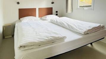 2 bedrooms, internet