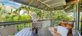 Executive Family 4BR Princeville Home by beaches & the park w/AC, SPA and Bikes