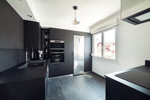 APPT LUMINEUX F3 QUARTIER CALME