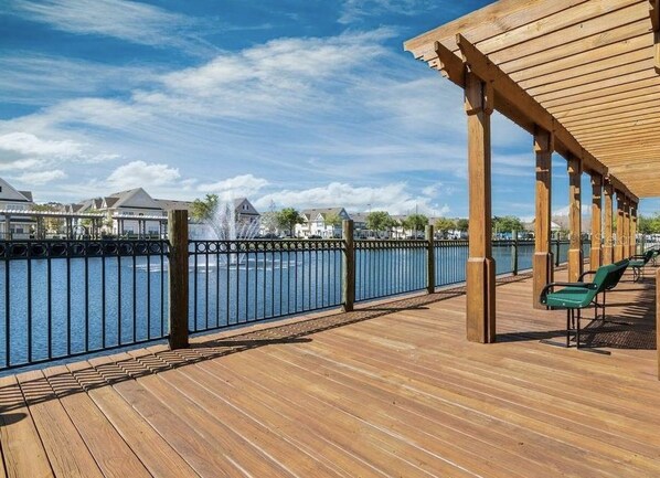 Terrace/patio - *NEAR DISNEY* 6 GUESTS... LOTS of Amenities (Kissimmee)