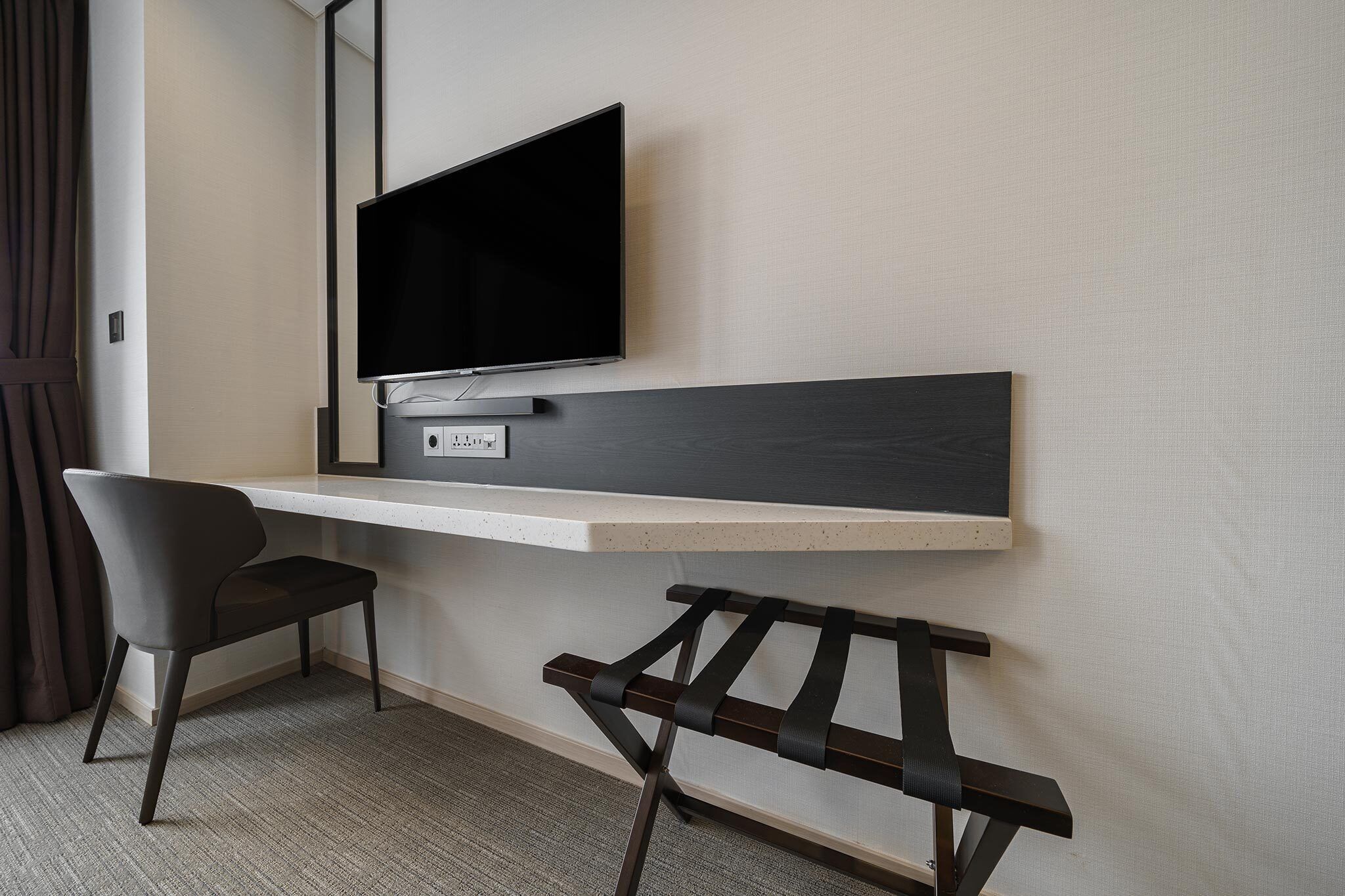 standard double room | room amenity