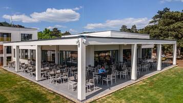 ลานระเบียง/นอกชาน