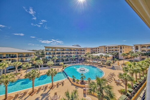 Salt Water Express by AvantStay | Top Floor, Corner Unit | Adagio