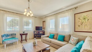 Flat-screen TV - Villa Elisabeth Zakynthos (Zakynthos)