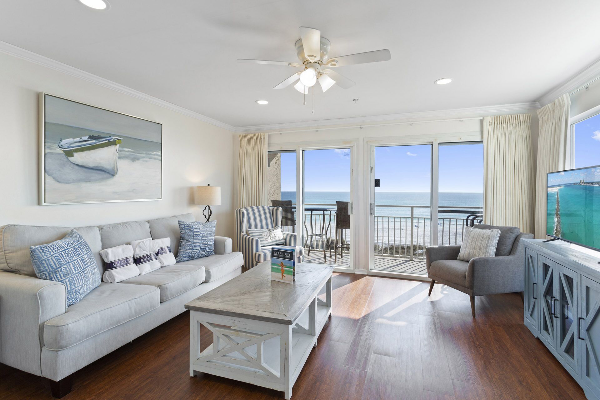 Crystal Sands 217A - Gulf Front, Corner Unit, Free Beach Service, Heated Pool!