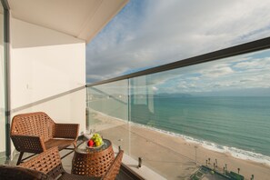 Chambre Deluxe avec lits jumeaux, vue sur l’océan | Vue de la chambre