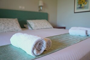 Iron/ironing board, free WiFi - Aggelina's Apartments (Kefalonia)