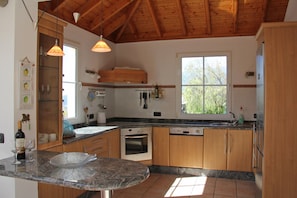 Fridge, oven, dishwasher - Casa de las Estrellas (Los Llanos)