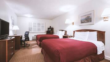 1 ห้องนอน, โต๊ะทำงาน, พื้นที่ทำงานแบบใช้แล็ปท็อป, ผ้าม่านกันแสง