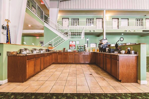 Desayuno continental incluido todos los días 