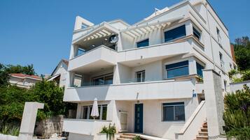 Apartment | Exterior