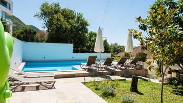 Apartment | Pool | Outdoor pool