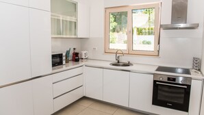 Apartment | Private kitchen - Luxurypenthouse sea View Pooll Ivy House Tivat (Tivat)