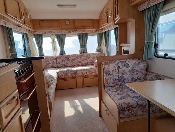 Cabin, 1 King Bed | Interior