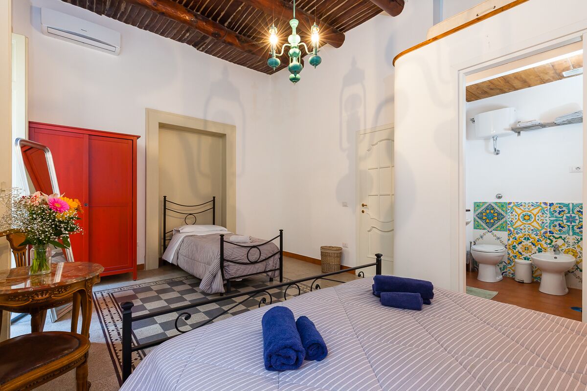 Photo - Don Pedro Rooms Vicerè di Toledo in the city center