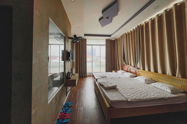 VIP Quadruple | WiFi (free), bed sheets