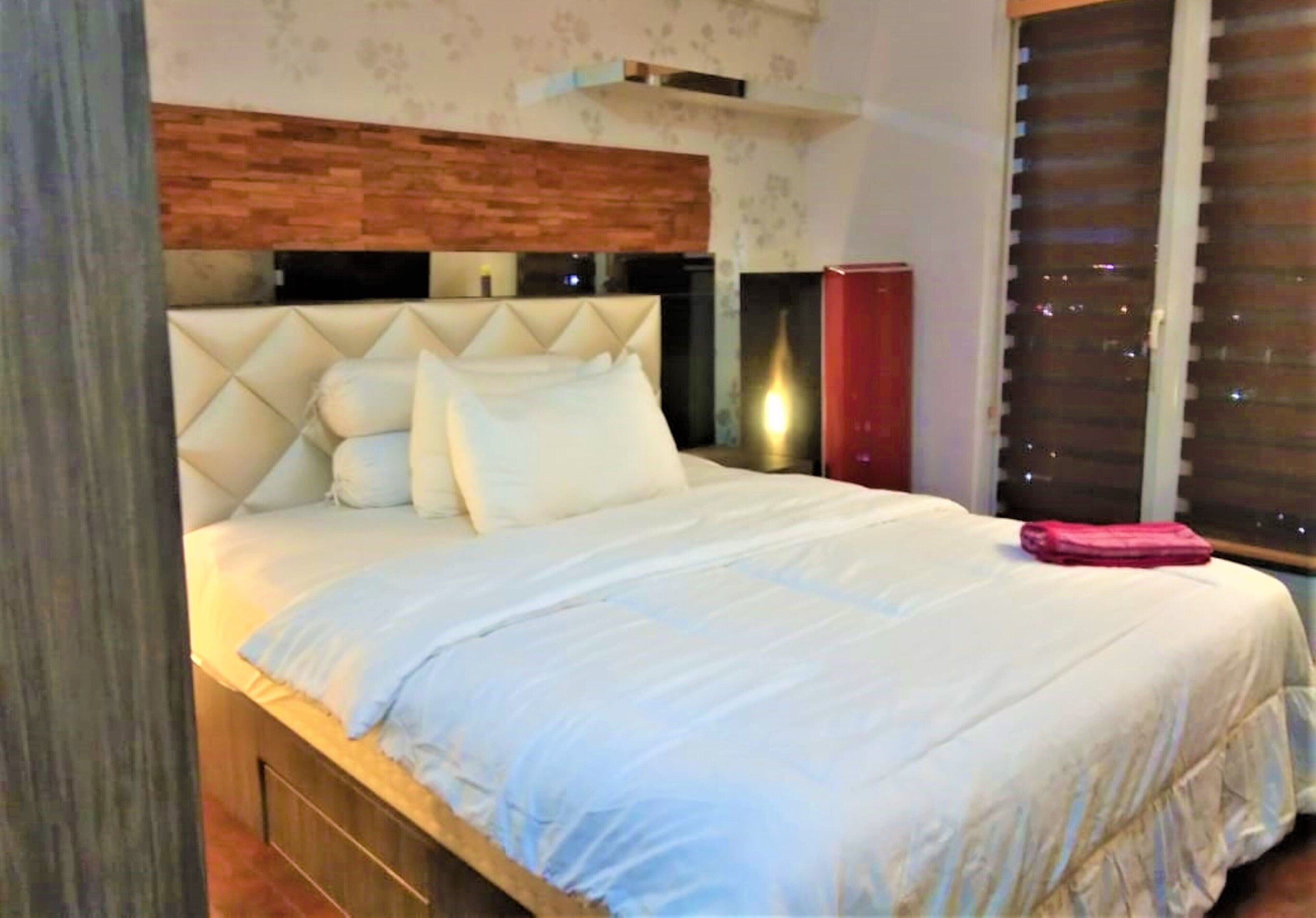 Studio | Minibar, in-room safe, desk, free WiFi