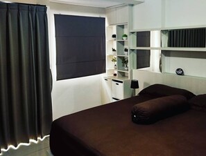 Studio | In-room safe, desk, free WiFi - Ananda Room Gateway Apartment Bandung (Cimahi)