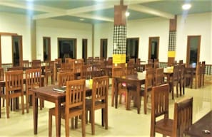 Restaurant - Rahayu Jawarika Bromo Hotel (Ngadisari)