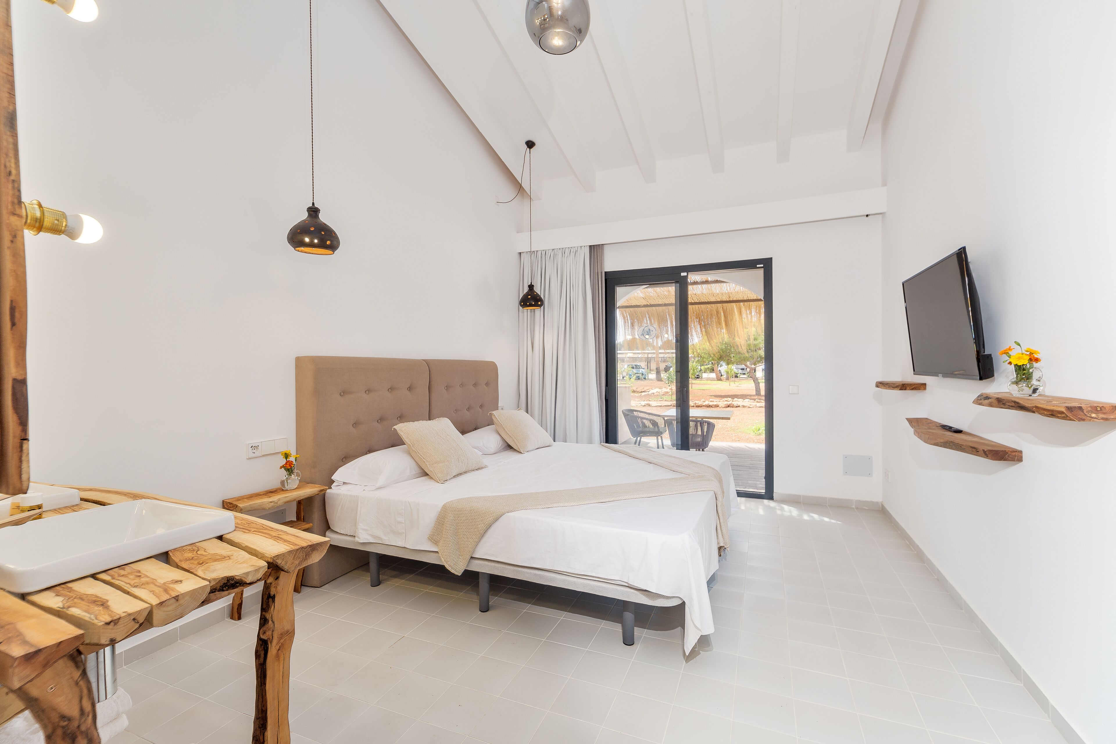Standard Double Room, Terrace | Premium bedding, memory-foam beds, minibar, desk