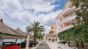 Unclassified image, 5 of 22, button - Apartments Violeta, (16521), Podgora, hr (Podgora)