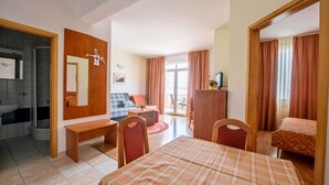 Room - Apartments Violeta, (16522), Podgora, hr (Podgora)