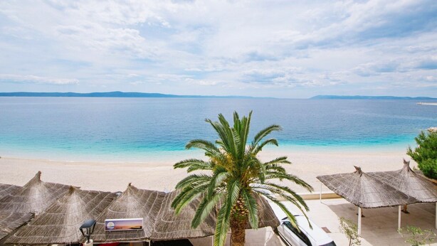 Beach - Apartments Violeta, (16522), Podgora, hr (Podgora)