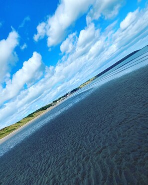 Cabin | Beach
