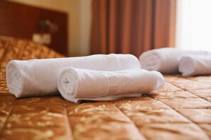 1 bedroom, Internet, bed sheets - Apartments Violeta, (16534), Podgora, hr (Podgora)