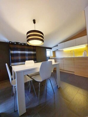 Dining - Apartments Petar, (16542), Vodice, hr (Vodice)