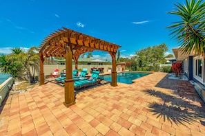 Ferienhaus, Mehrere Betten (Paradise Found Luxurious waterfront p) | Pool