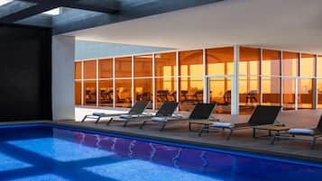Indoor pool, outdoor pool