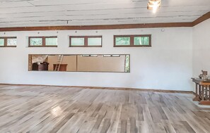 Interior - Gorgeous home in Sarnikierz (Sarnikierz)