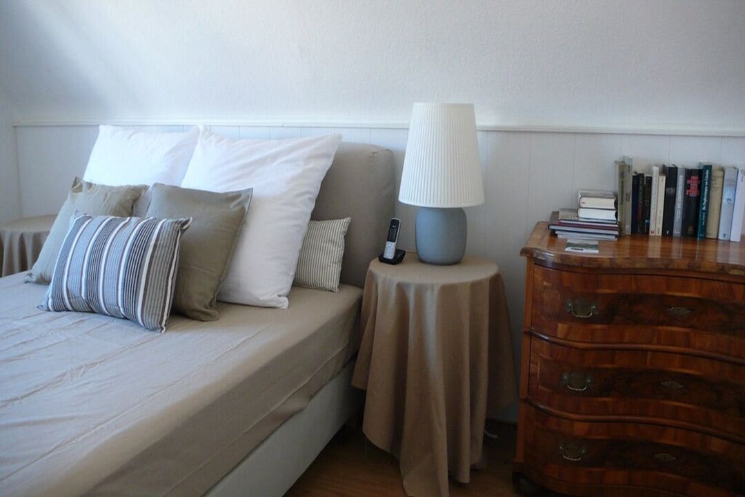 5 chambres, fer et planche à repasser, Wi-Fi gratuit, draps fournis